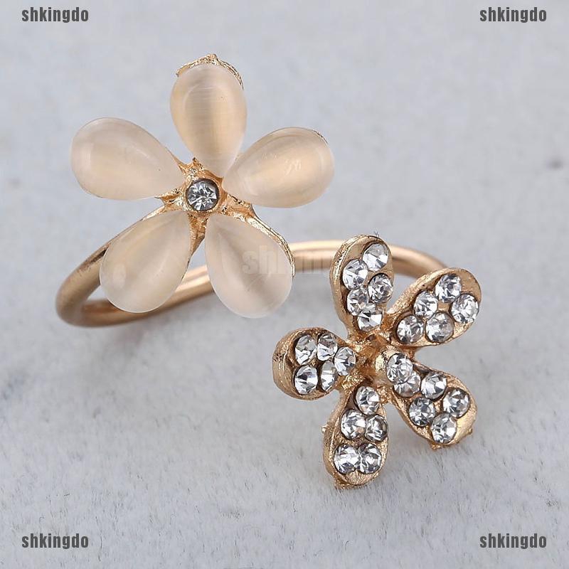 Nhẫn mạ vàng hình hoa cúc đính pha lê thanh lịch