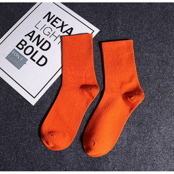 Vớ cao cổ Nam Nữ đủ màu phong cách thể thao, trẻ trung, năng động.