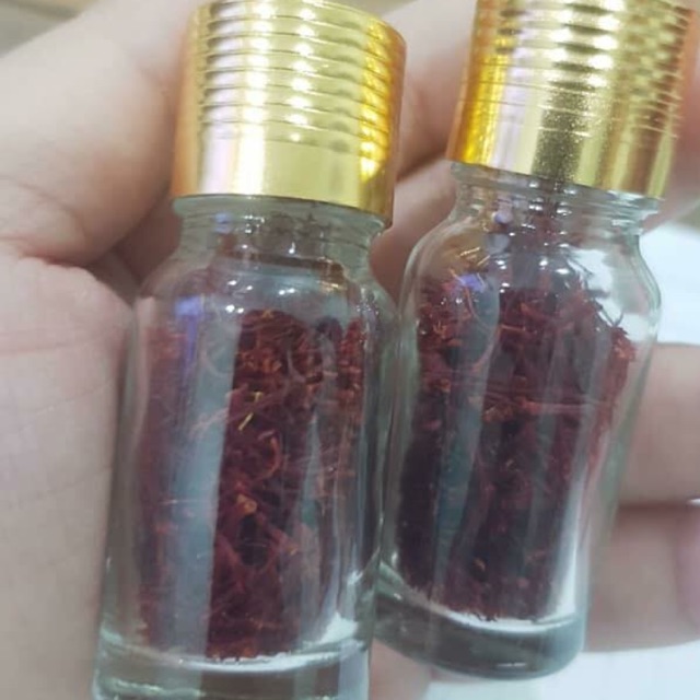 Nhuỵ hoa nghê tay