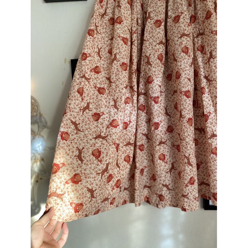 Chân vay dài họa tiết