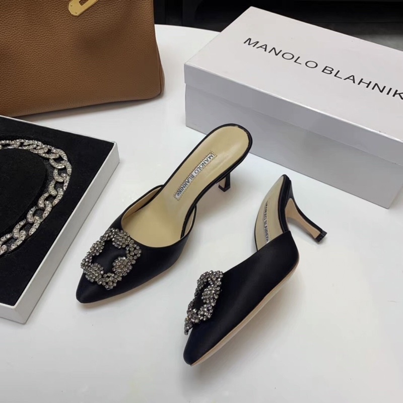 Sục lụa mũi nhọn Manolo hàng hộp cứng túi