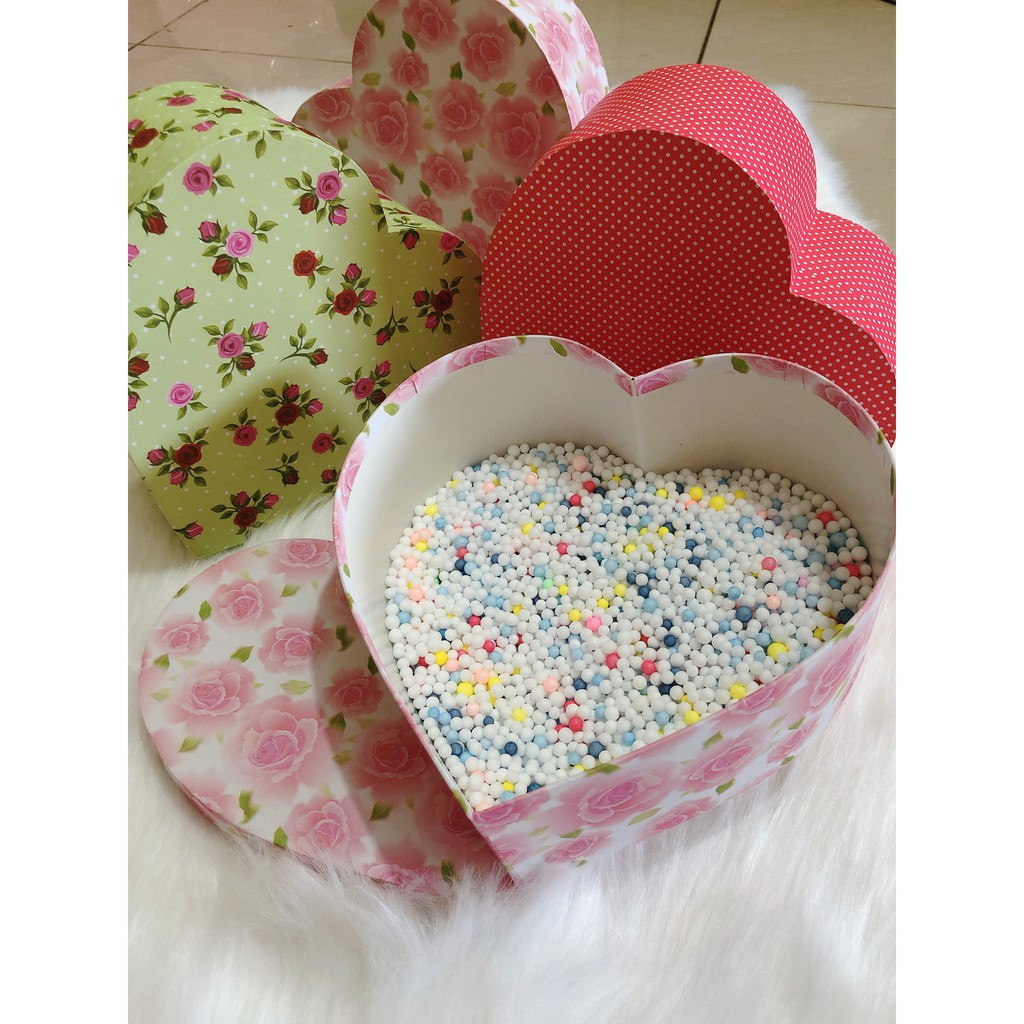 SET HỘP QUÀ TRÁI TIM SIZE LỚN KÈM HẠT XỐP NHIỀU MÀU