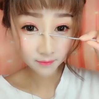 Sáp nâng mũi Make up Hoá trang