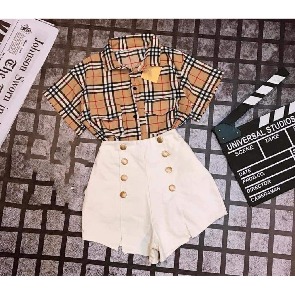 Set áo sơ mi BR tay ngắn phối quần short kaki 8 nút xẻ đùi