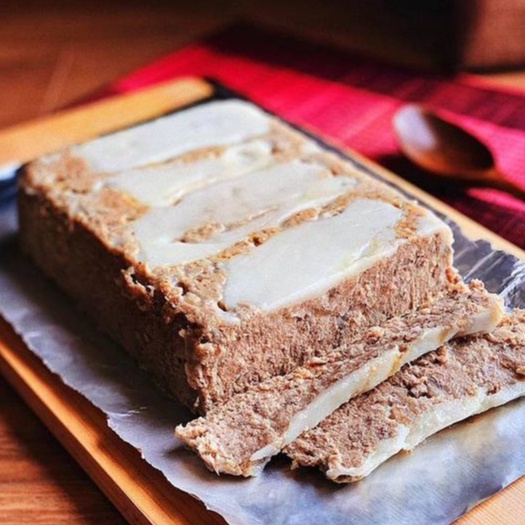1Kg Muối đỏ SSS tạo màu đỏ hồng thịt cho giò me, lạp xưởng, xúc xích, giò chả, jambon, nem, pate