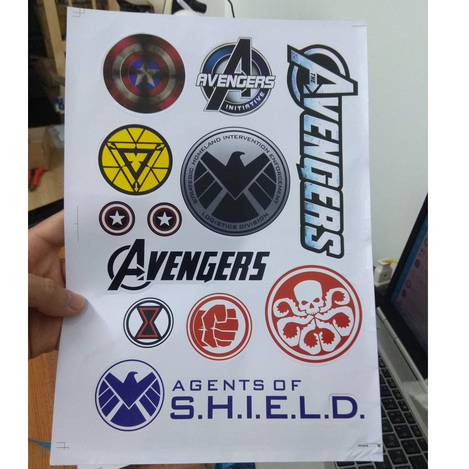 Decal logo Avengers, Umbrella dán trang trí xe ô tô, xe máy, laptop