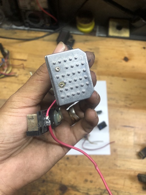 Mạch Chân Máy Mài Hitachi