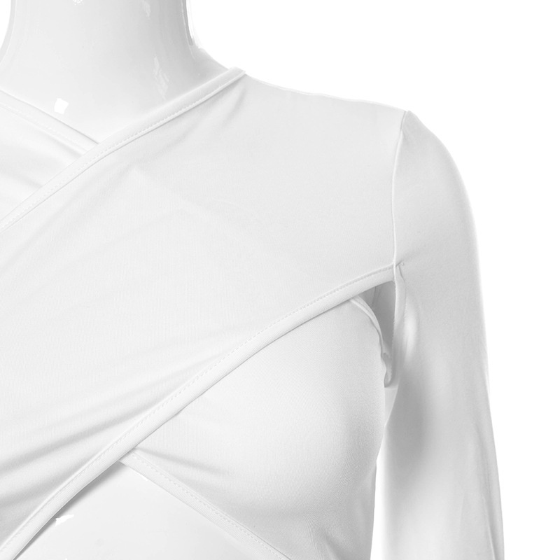 Bộ áo liền quần dài tay màu sắc đơn giản cho nữ | BigBuy360 - bigbuy360.vn