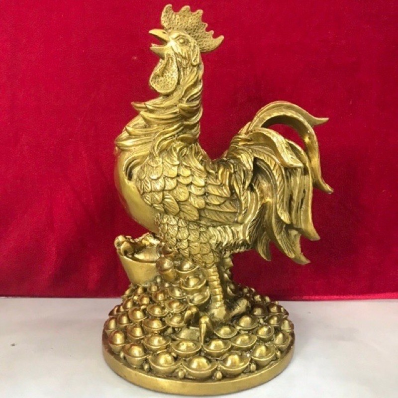 Gà đứng trên thỏi vàng Tương Gà Trống Mâm Vàng phong thuỷ bằng đồng cỡ lớnn