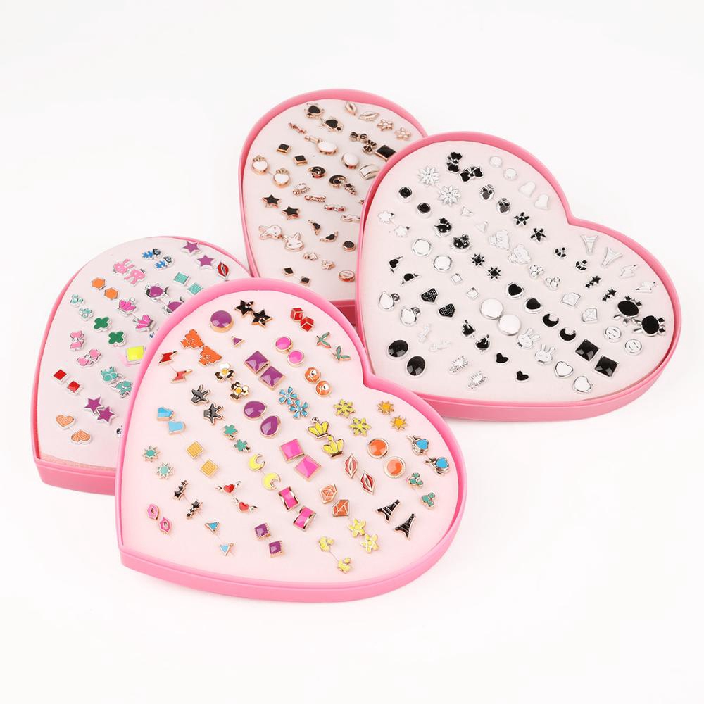 Bộ 36 đôi bông tai đính đá pha lê thời trang thanh lịch cho nữ (có hộp)