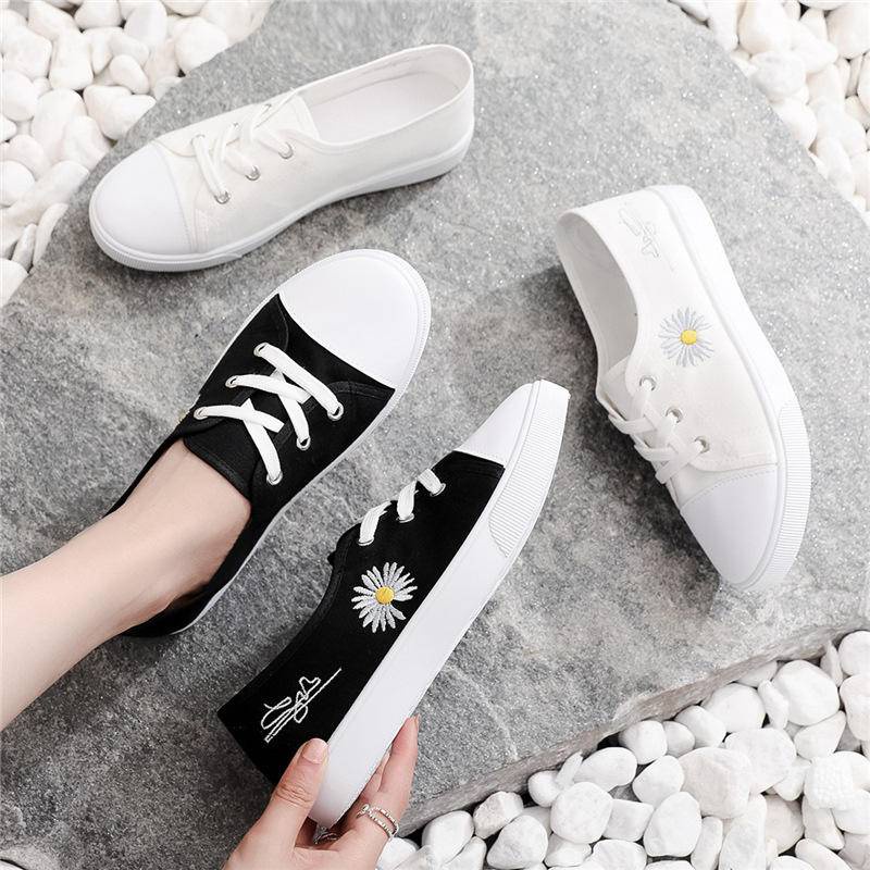 Giày Thể Thao Vải canvas In Hình Hoa Cúc Xinh Xắn Cho Nữ
