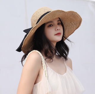 Mũ cói vành rộng