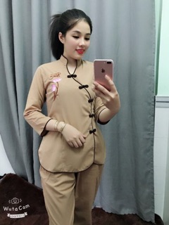 Đồ bộ đi chùa.đồ lam nữ vải kate cổ tàu xéo thêu thư pháp size 40-67kg