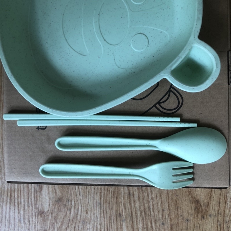 Đĩa ăn dặm lúa mạch cho bé trọn bộ thìa đũa và nĩa