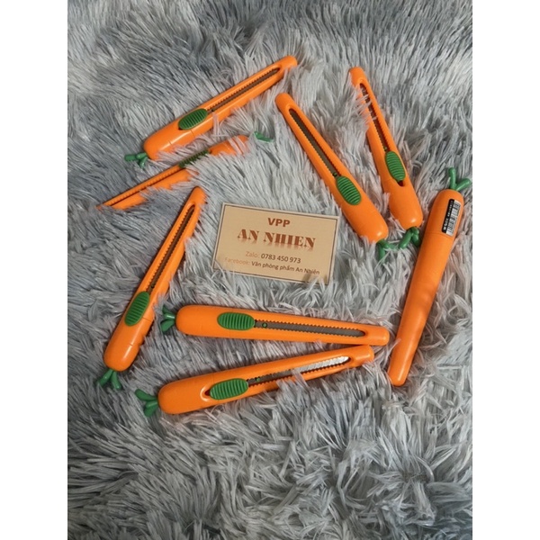 Dao Rọc Giấy Mini Lưỡi Dài ASSN2242 , lưỡi ngắn Assn2243 Hình Củ Cà Rốt - M&G