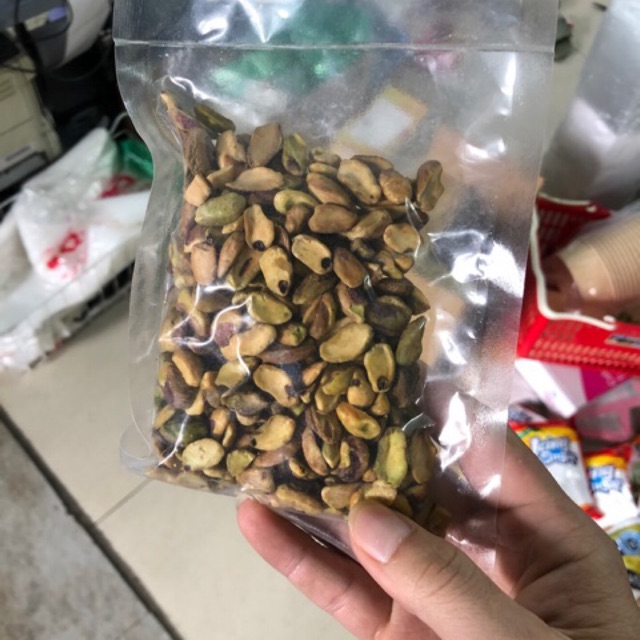 Hạt dẻ cười tách vỏ gói 100g loại 1 hàng đẹp