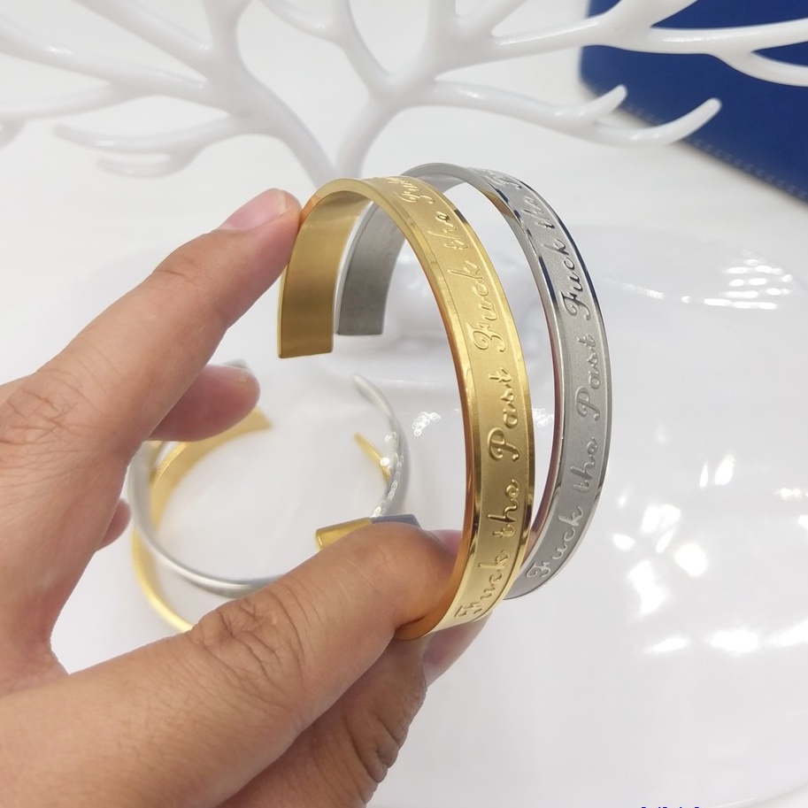Vòng tay cuff nam tính vòng freesize chất liêu Stainless steel không gỉ khắc chữ