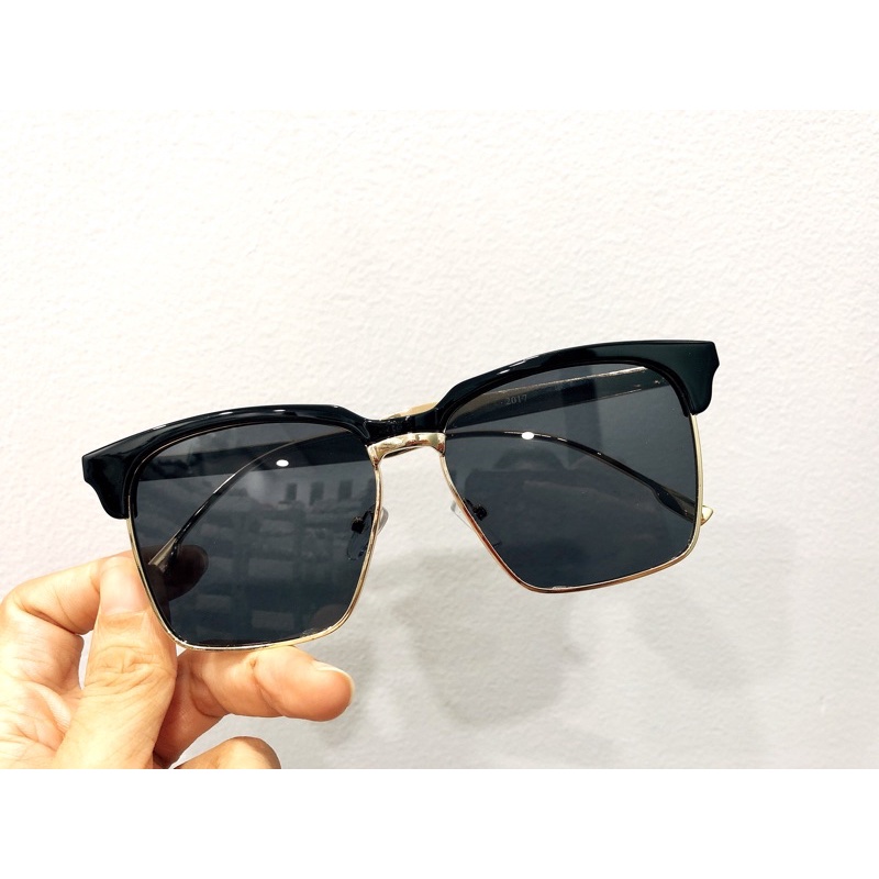 Mắt kính V vuông nam nữ trẻ trung thời trang cá tính chất đẹp