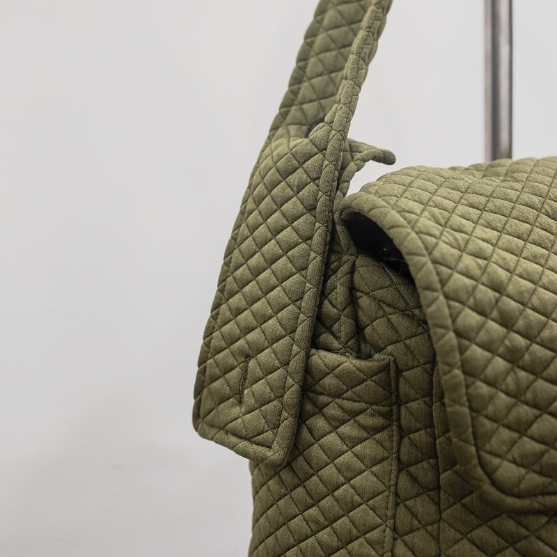 Túi đeo chéo chính hãng 67% - GONG BAG