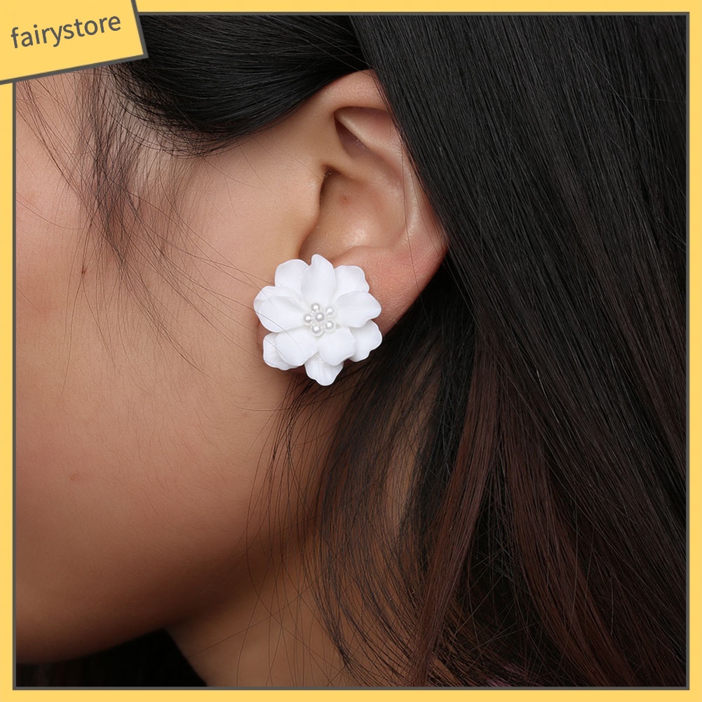 Bông tai hình hoa đính hạt ngọc trai thời trang dành cho nữ