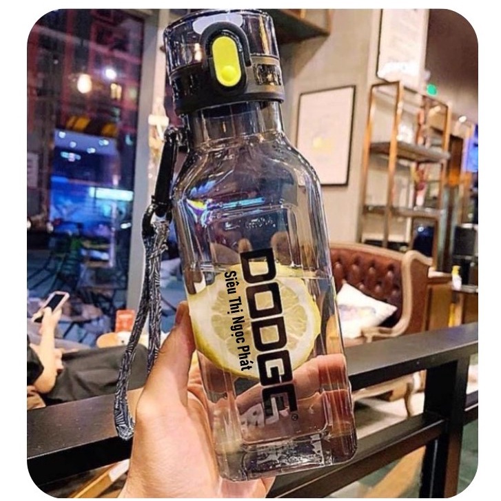 [ĐẸP XỈU] Bình Nước Phong Cách Thể Thao_bằng Nhựa Trong Suốt_ Khóa chống rò rỉ 700ml