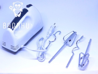 Máy đánh trứng cầm tay