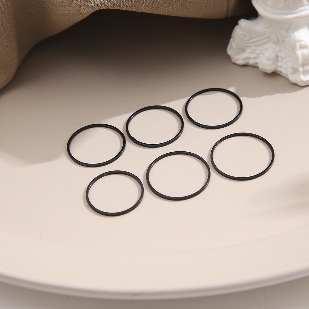 Set 6 nhẫn hợp kim màu đen đơn giản cho nữ