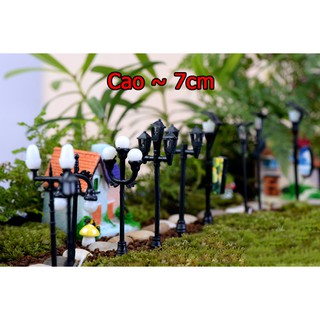 Cột đèn trang trí tiểu cảnh chậu cây cảnh