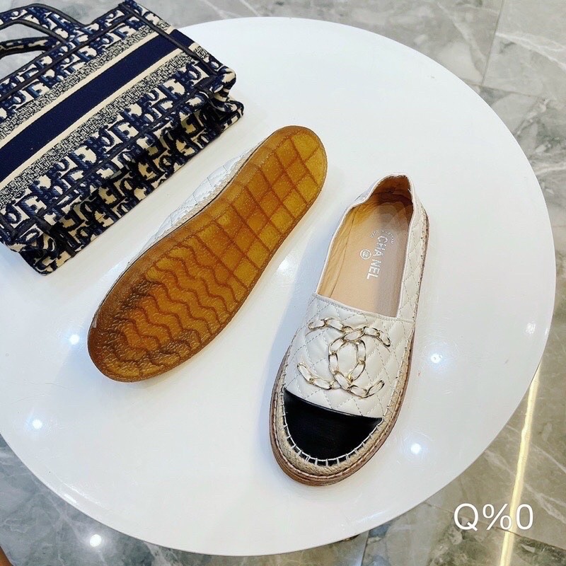 Giày lười nữ da mềm chần chỉ tag X xích đế đúc nhẹ loại 1