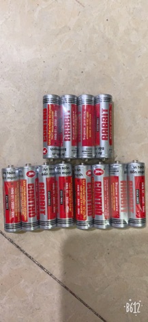 Pin con thỏ vỉ 4 viên