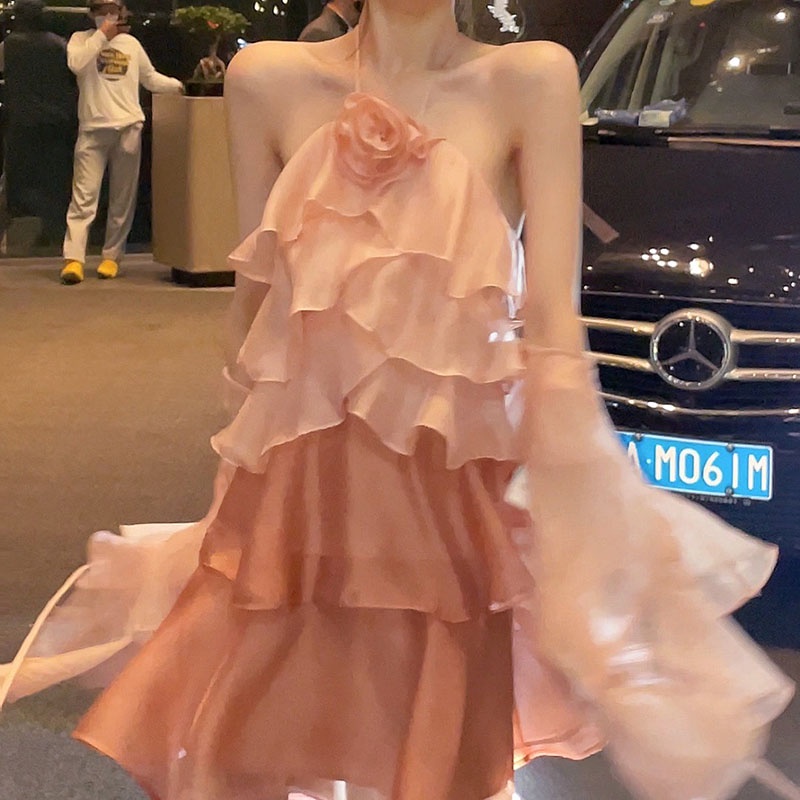 Đầm Hai Dây Nhún Bèo Màu Hồng Phong Cách Pháp Thanh Lịch Cho Nữ