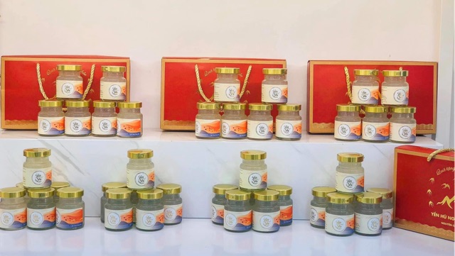 [Mã 267FMCGSALE giảm 8% đơn 500K] YẾN THỊ- YẾN CHƯNG NGUYÊN CHẤT- 12gram yến tươi | BigBuy360 - bigbuy360.vn