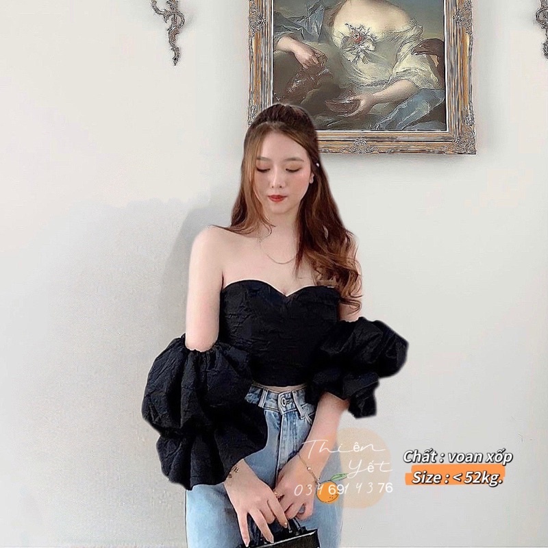 ÁO TRỄ VAI TAY PHỒNG RỘNG CÚP NGỰC BO CHUN PHÍA SAU ĐEN TRẮNG A1