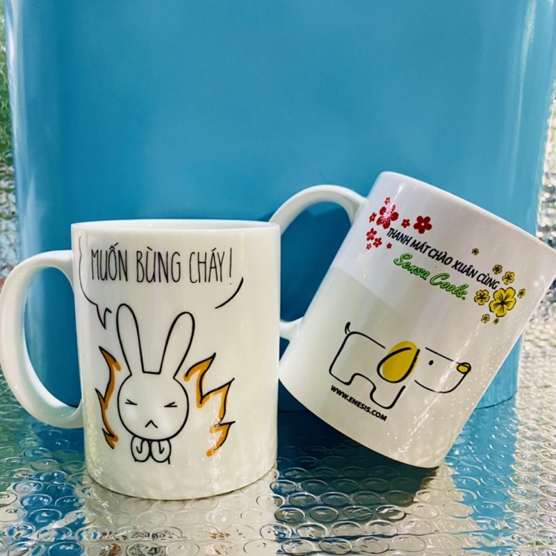 Sale 20% - LY SỨ CÓ QUAI CÓ HÌNH THÙ RẤT ĐẸP