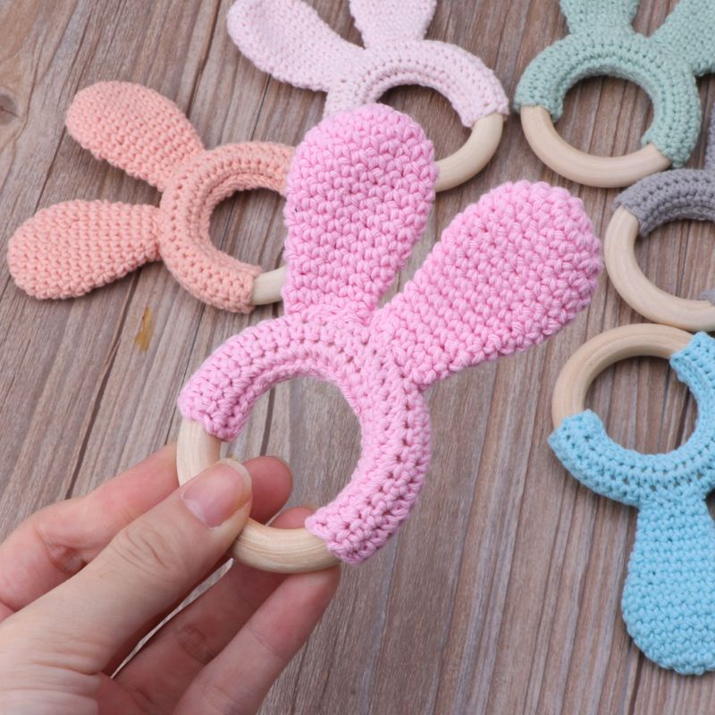 Vòng Cổ Mặt Hình Thỏ Đan Len Cấp Thực Phẩm Dễ Thương Cho Bé Mọc Răng