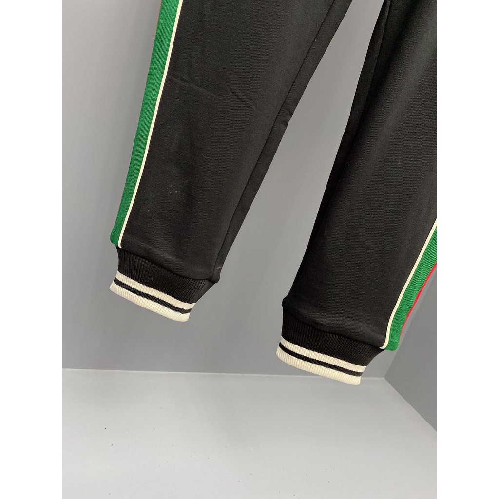 Bộ đồ thể thao nam thời trang cao cấp GUCCI GG GC với kiểu dáng năng động