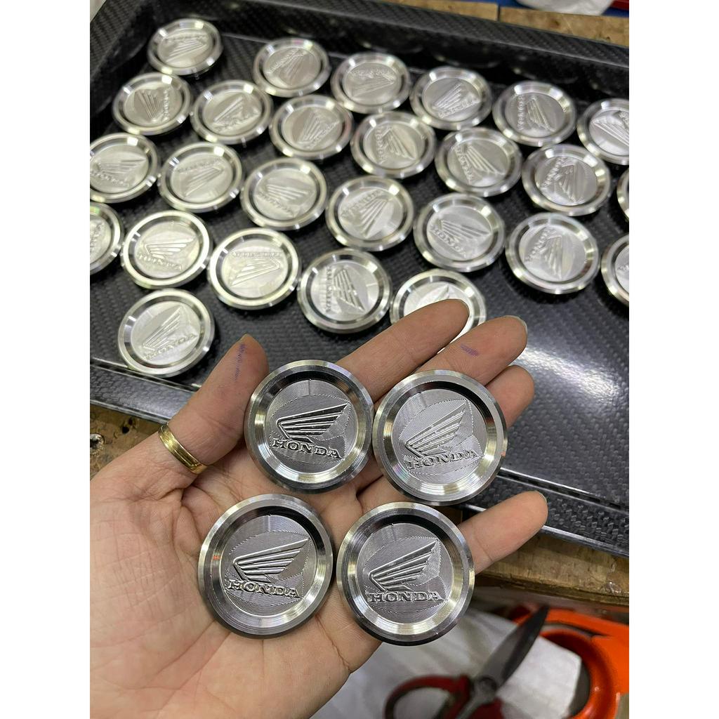 (Nút carte logo cánh chim honda ) Nút che sên Salaya inox xe Honda , nắp đậy hộp sên , hộp xích