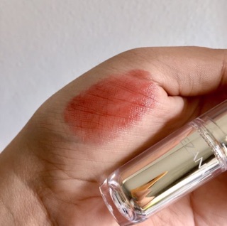 Son môi Cezanne Lasting Gloss Lip