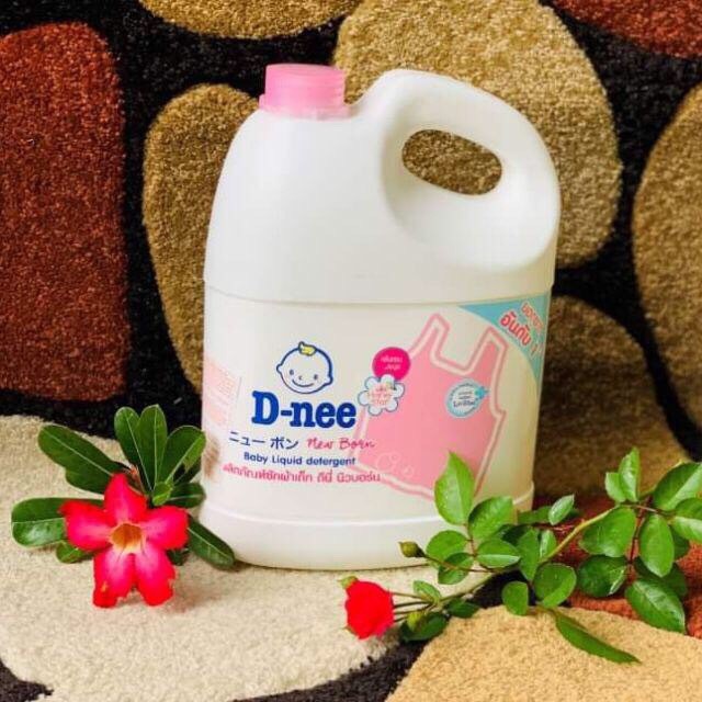 [HCM]- Nước giặt xả dnee hồng 3000ml Thái lan.