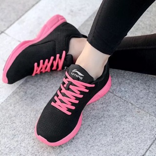 Giày Lining nữ sale sốc