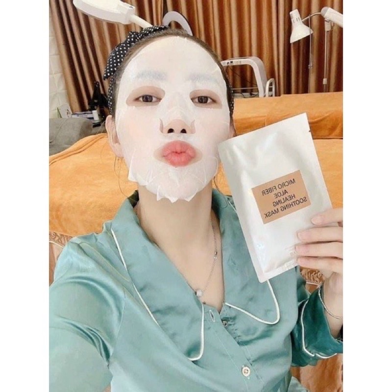 Hộp 10 miếng mặt nạ dầu mỡ ngựa ButiQ LaB