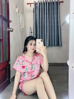 Đồ bộ lụa satin Flamingo (đùi)