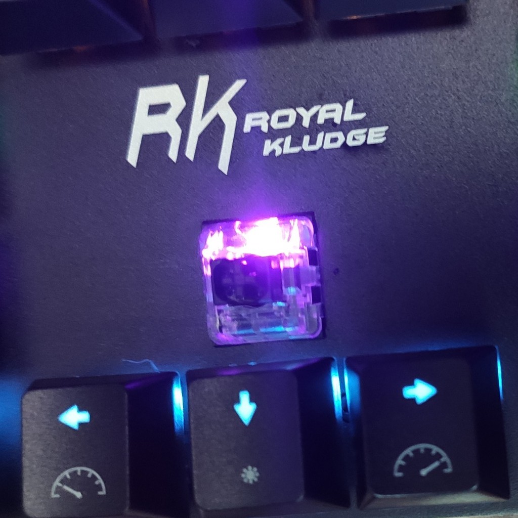 ROYAL KLUDGE RK935L Bàn phím cơ gaming RK935L Full size Có Đèn LED RGB sinh động kê cổ tay có thể tháo rời - VPMAX