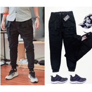 Quần jogger kaki nam túi hộp