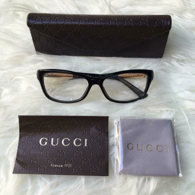 Kính Hiệu Gucci