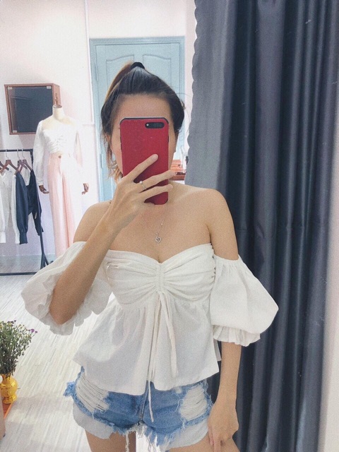 Áo trắng rớt vai nhúng rút dây kt