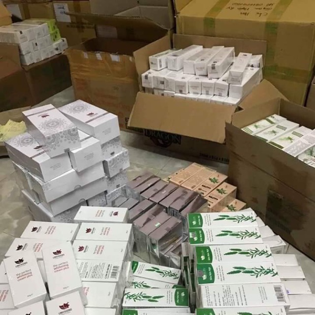 Combo trả khách hàng