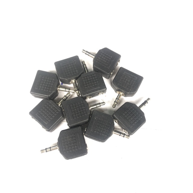 10 rắc 3.5 ra 2 đầu