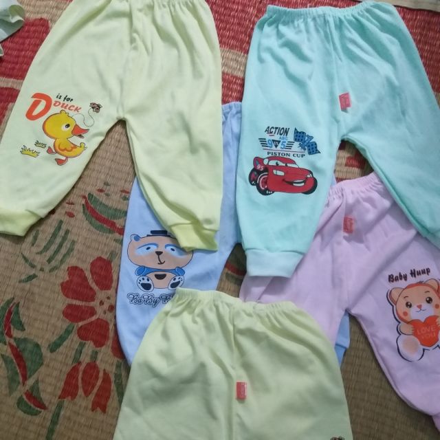Quần chục cho bé