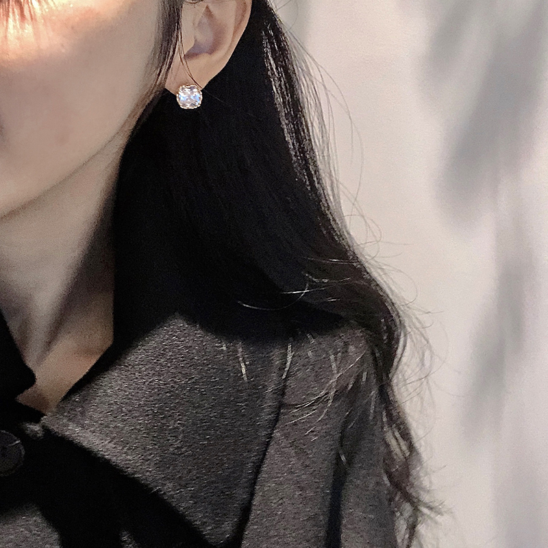 Bông Tai Hình Vuông Đính Kim Cương Giả Lấp Lánh Đơn Giản Phong Cách Hàn Quốc